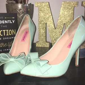 Mint green pumps